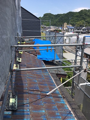 屋根の足場工事