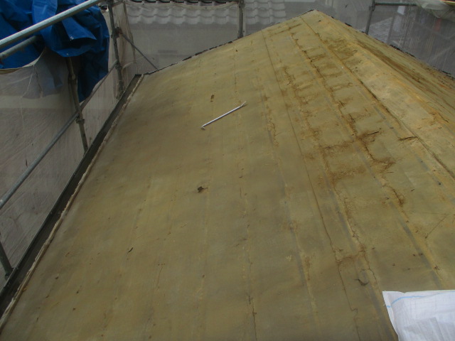 屋根の防水紙